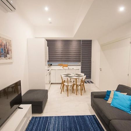4 Bedroom Apartment Near Sliema Seafront المظهر الخارجي الصورة