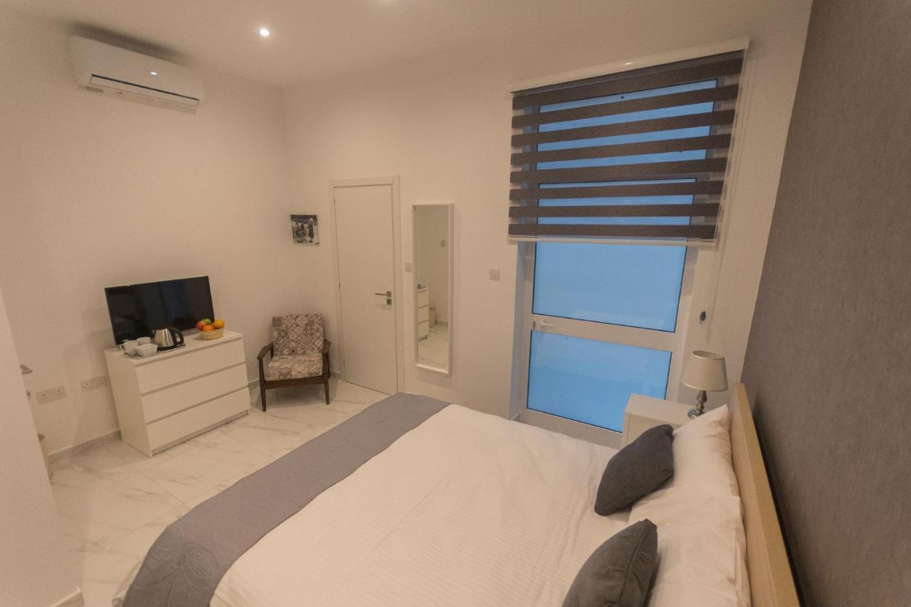 4 Bedroom Apartment Near Sliema Seafront المظهر الخارجي الصورة