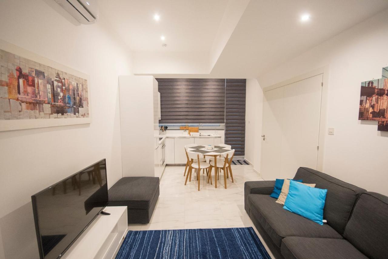 4 Bedroom Apartment Near Sliema Seafront المظهر الخارجي الصورة